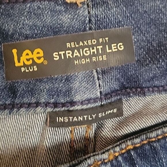 LEE straight Leg High Jeans Instantly Slims Jeans Stretch Denim, Size 22W Petite - Picture 4 of 8